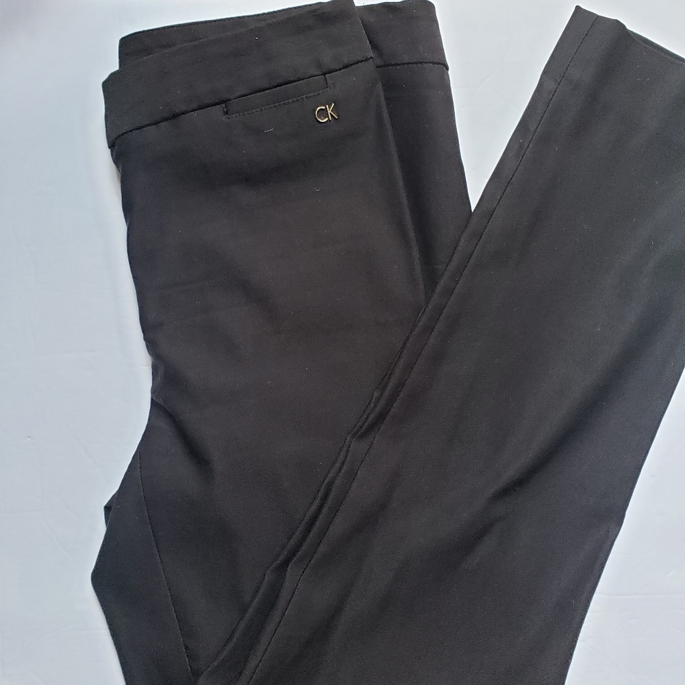 Calvin Klein black ankle crop career pants sz 4